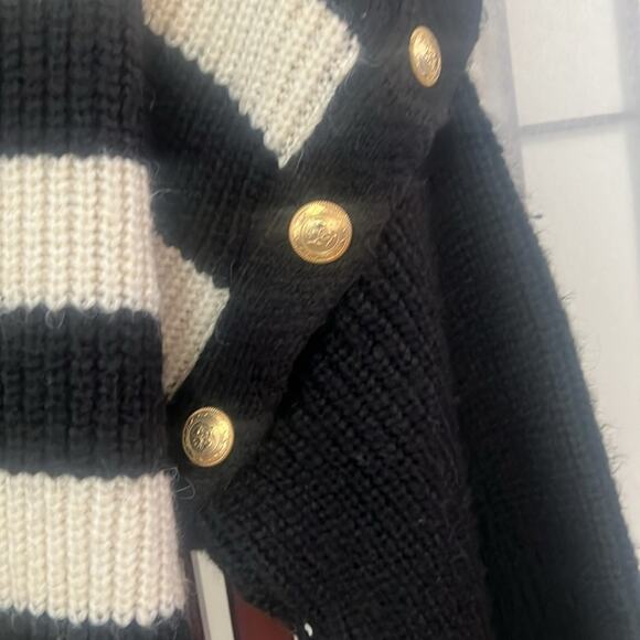 MNG MANGO BUTTONED STRIPED BULKY SWEATER SIZE L - Picture 3 of 7